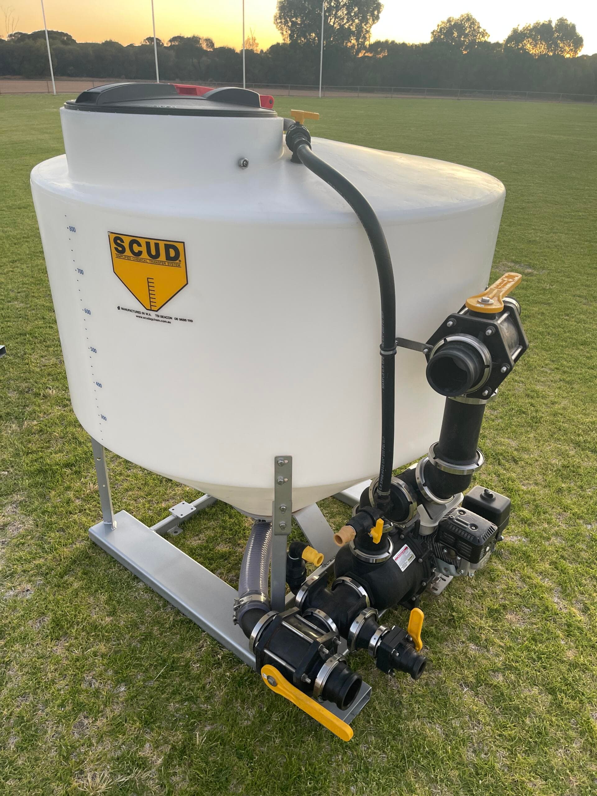 SCUD 800 Chemical Mixer view 2