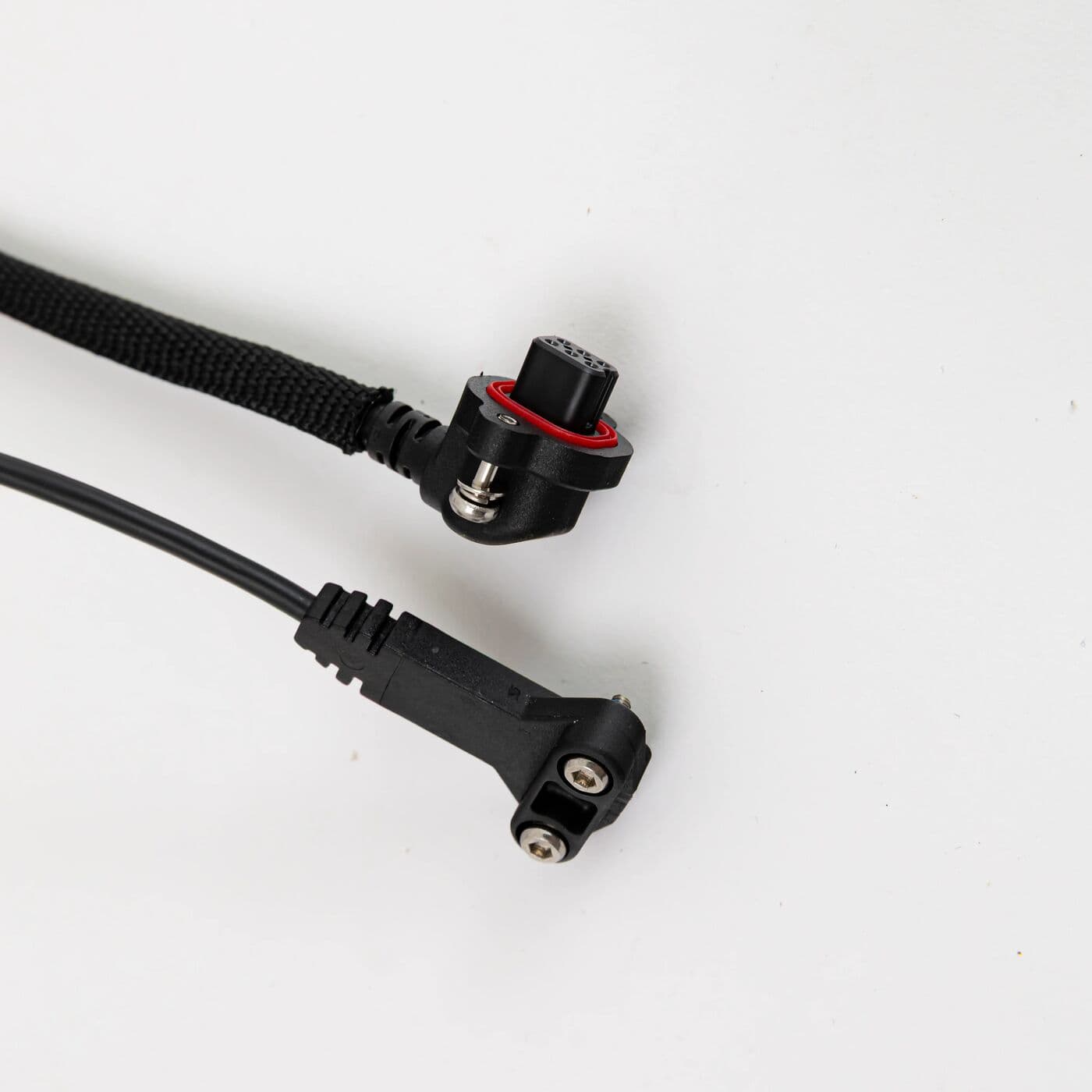 Aircraft Arm Signal Cable - Front (T100) YC.XC.XX001468 view 3
