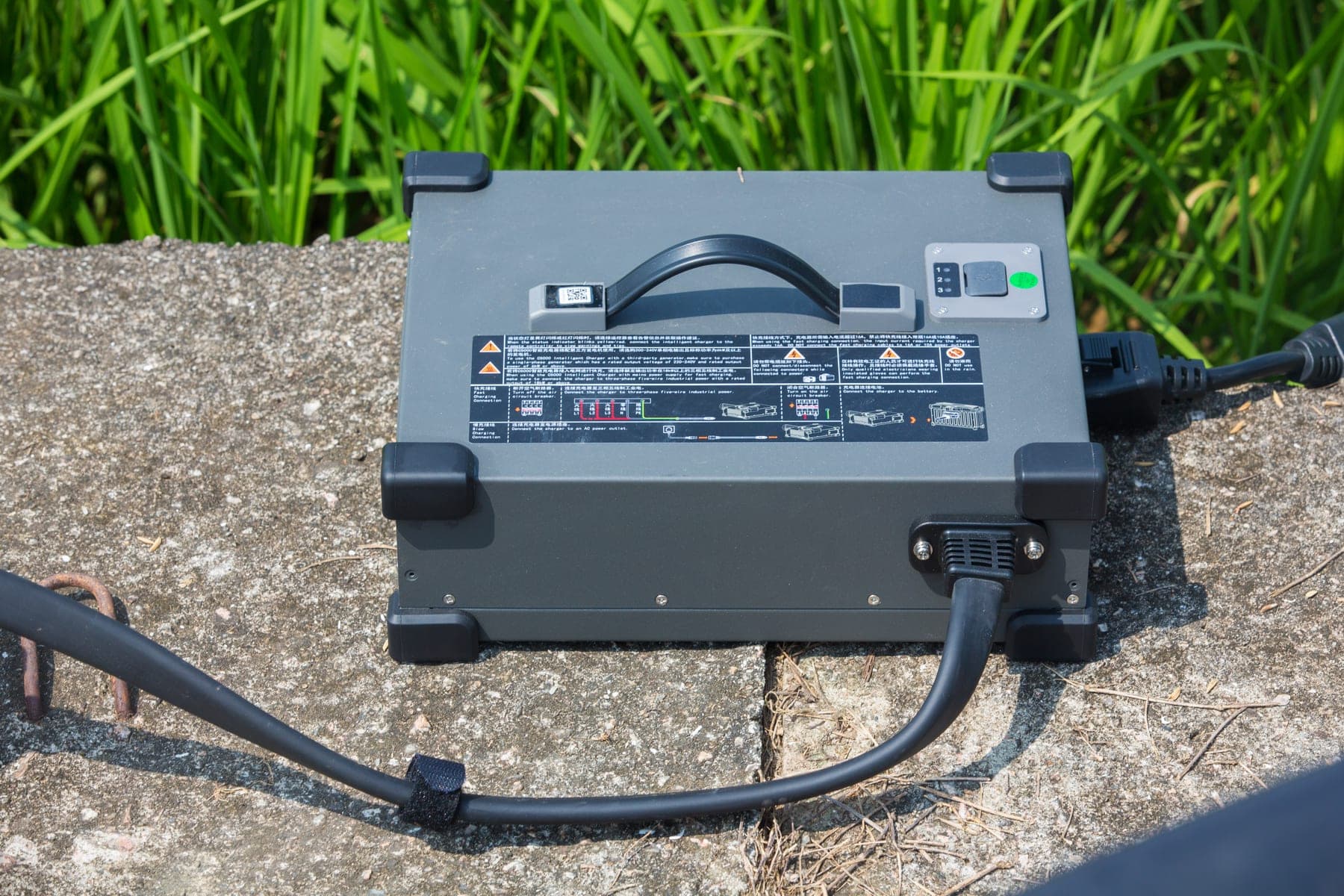 DJI C8000 Intelligent Battery Station (T50/T25P) view 2